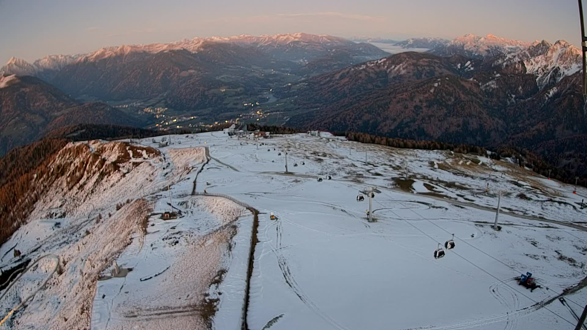 Kronplatz peak | view to Valdaora – Olang