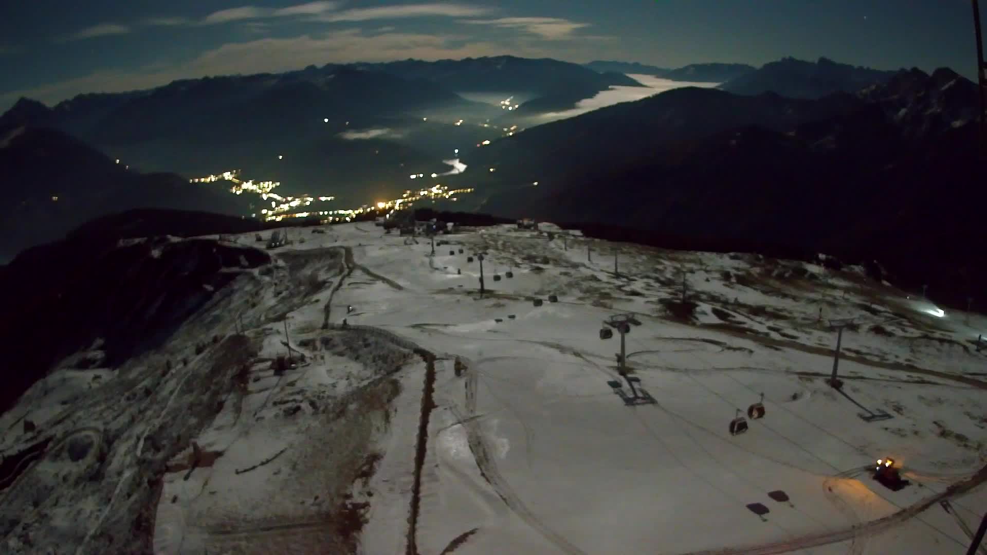 Kronplatz peak | view to Valdaora – Olang