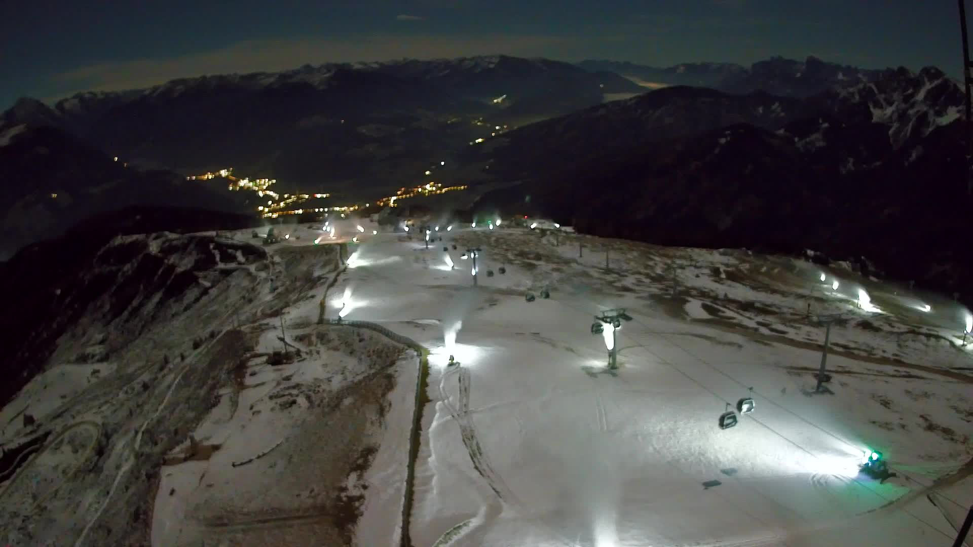 Kronplatz peak | view to Valdaora – Olang
