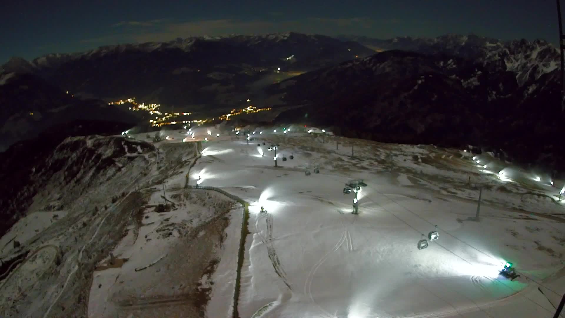 Kronplatz peak | view to Valdaora – Olang