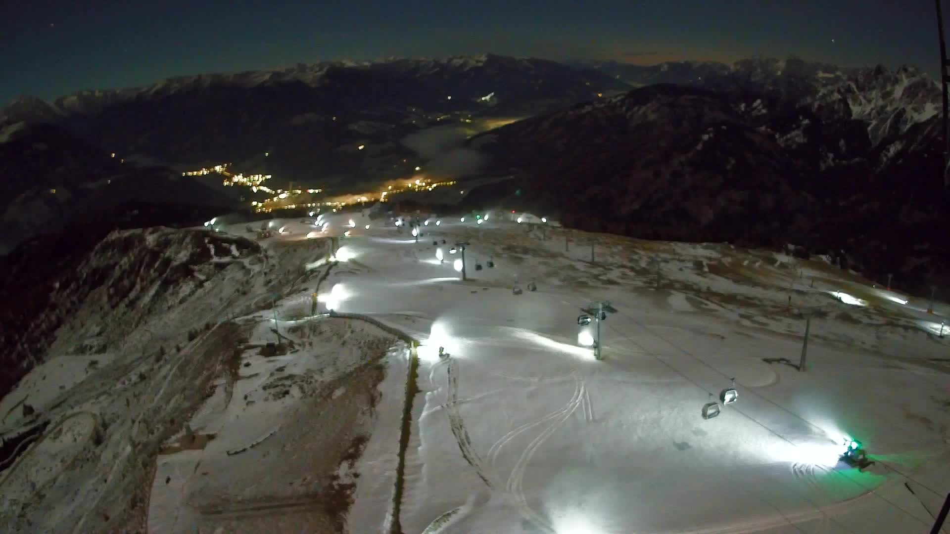 Kronplatz peak | view to Valdaora – Olang