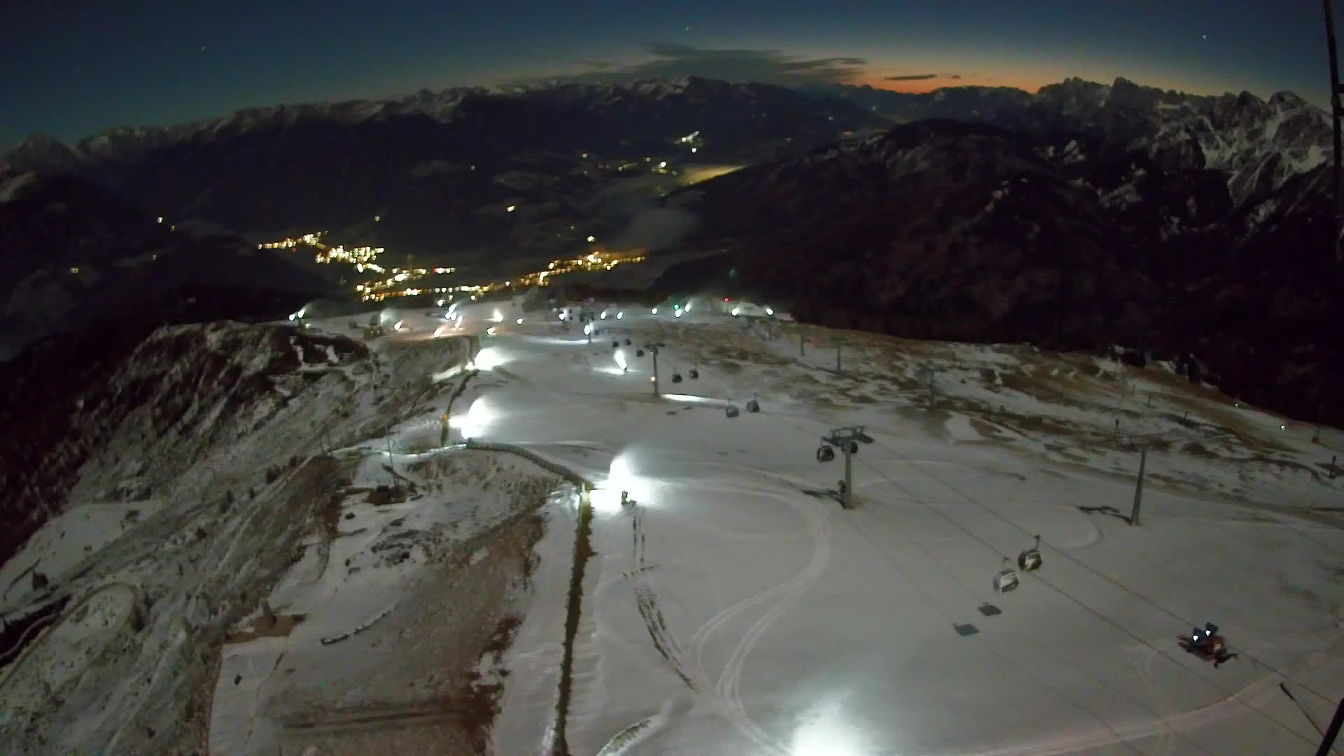 Kronplatz peak | view to Valdaora – Olang