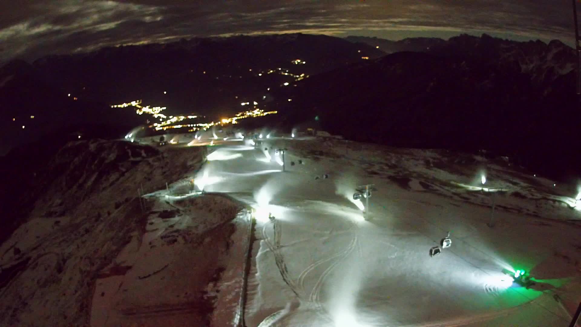 Kronplatz peak | view to Valdaora – Olang
