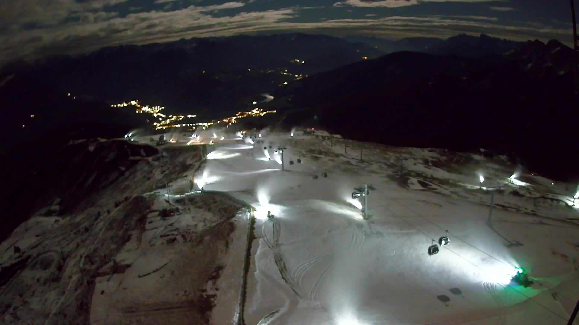 Kronplatz peak | view to Valdaora – Olang