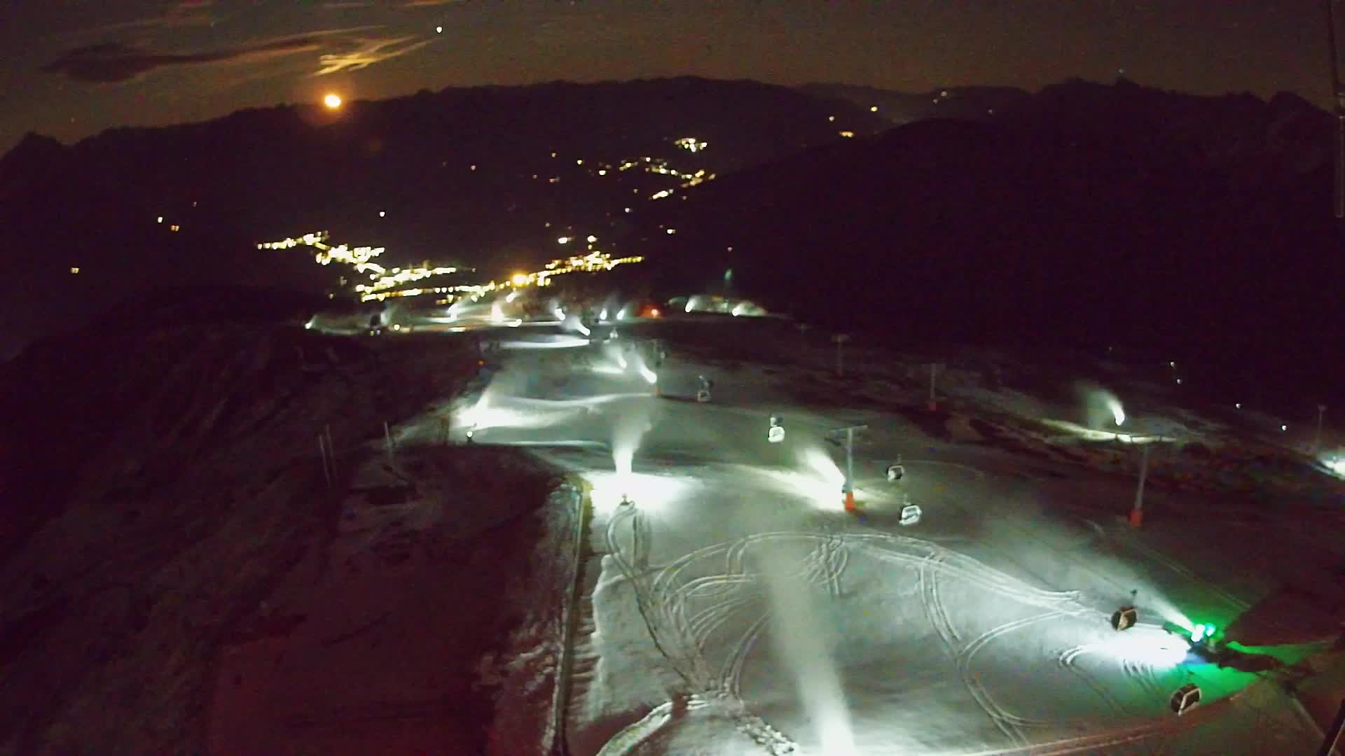 Kronplatz peak | view to Valdaora – Olang