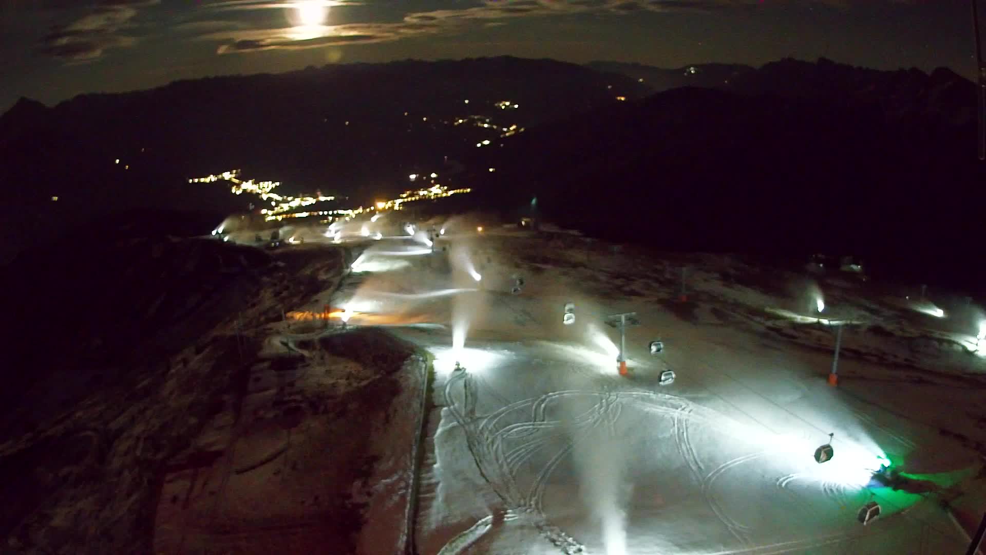 Kronplatz peak | view to Valdaora – Olang