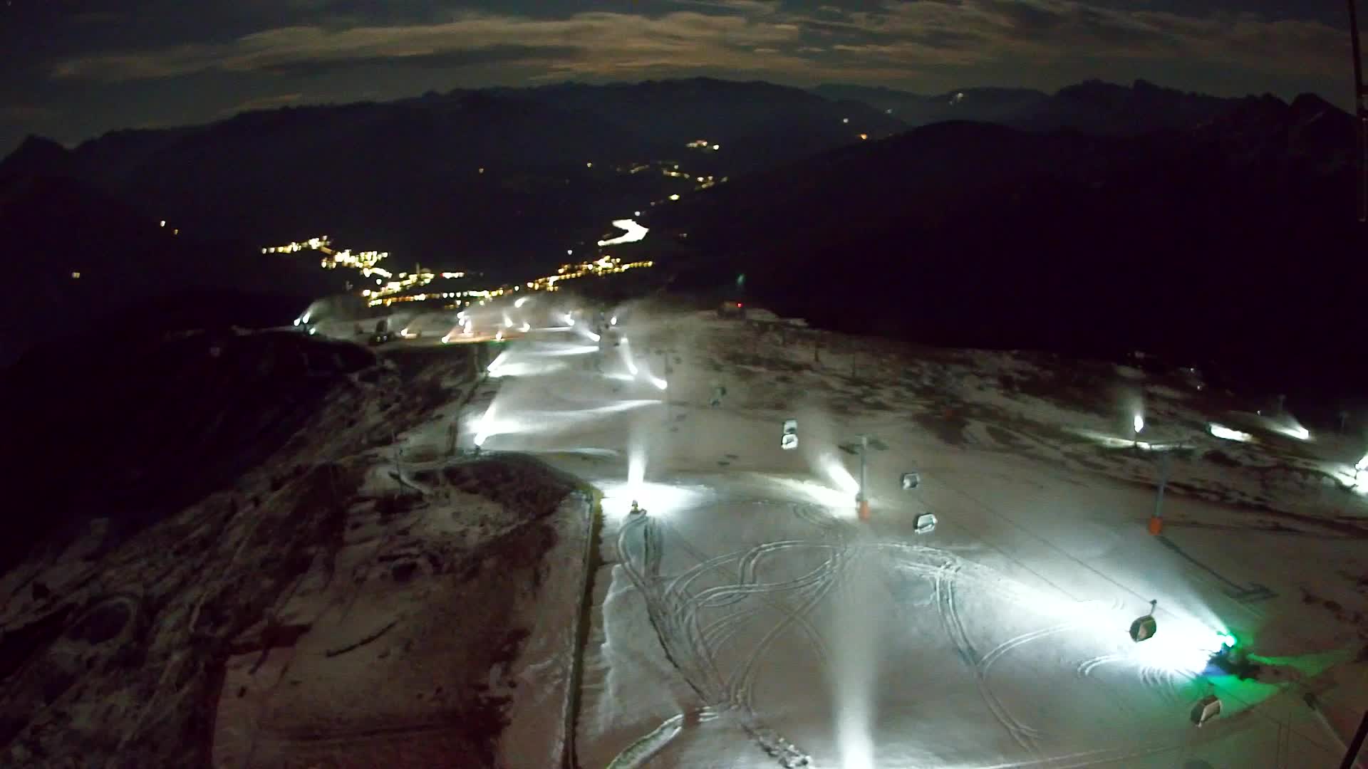 Kronplatz peak | view to Valdaora – Olang
