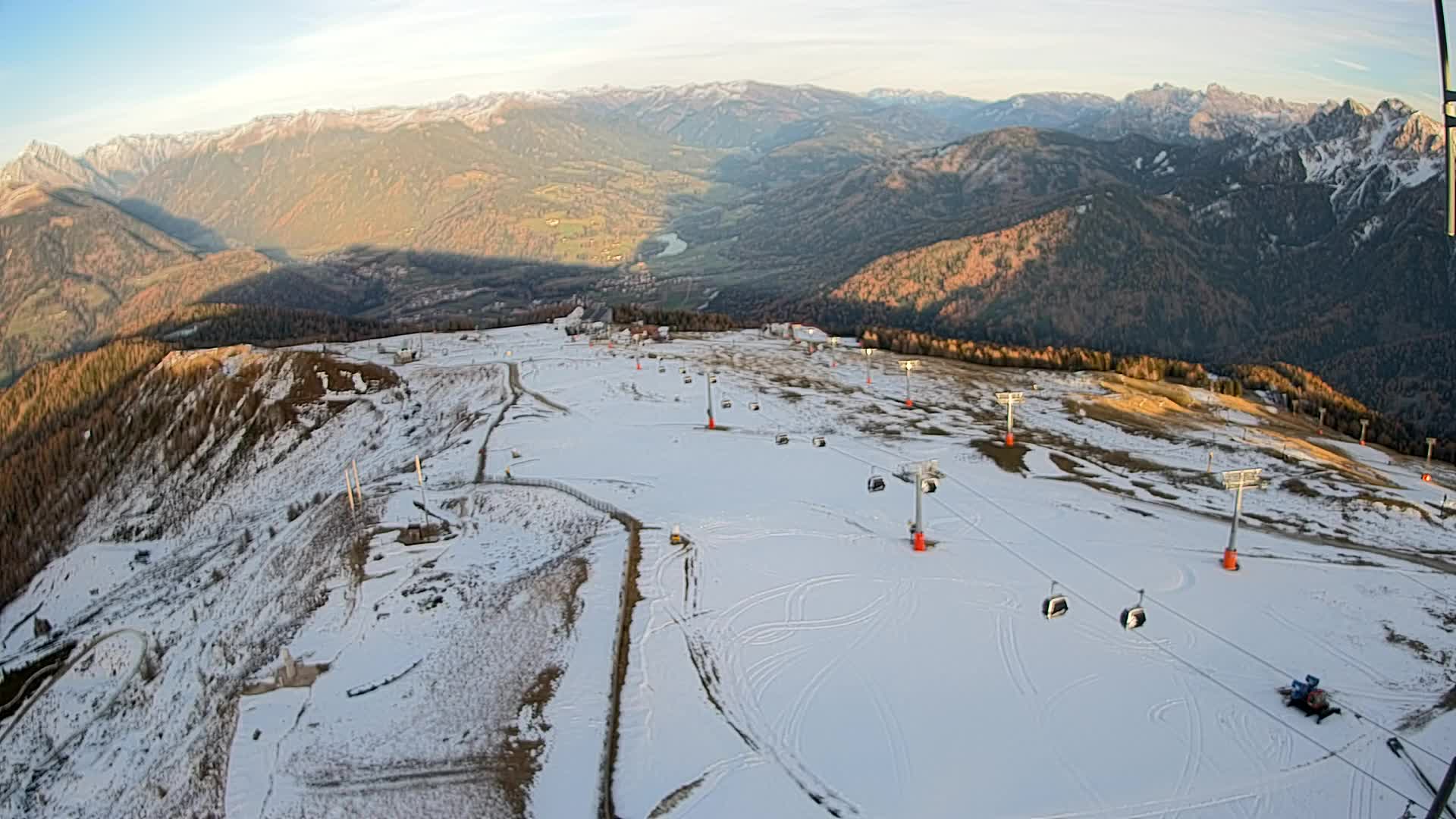 Kronplatz peak | view to Valdaora – Olang