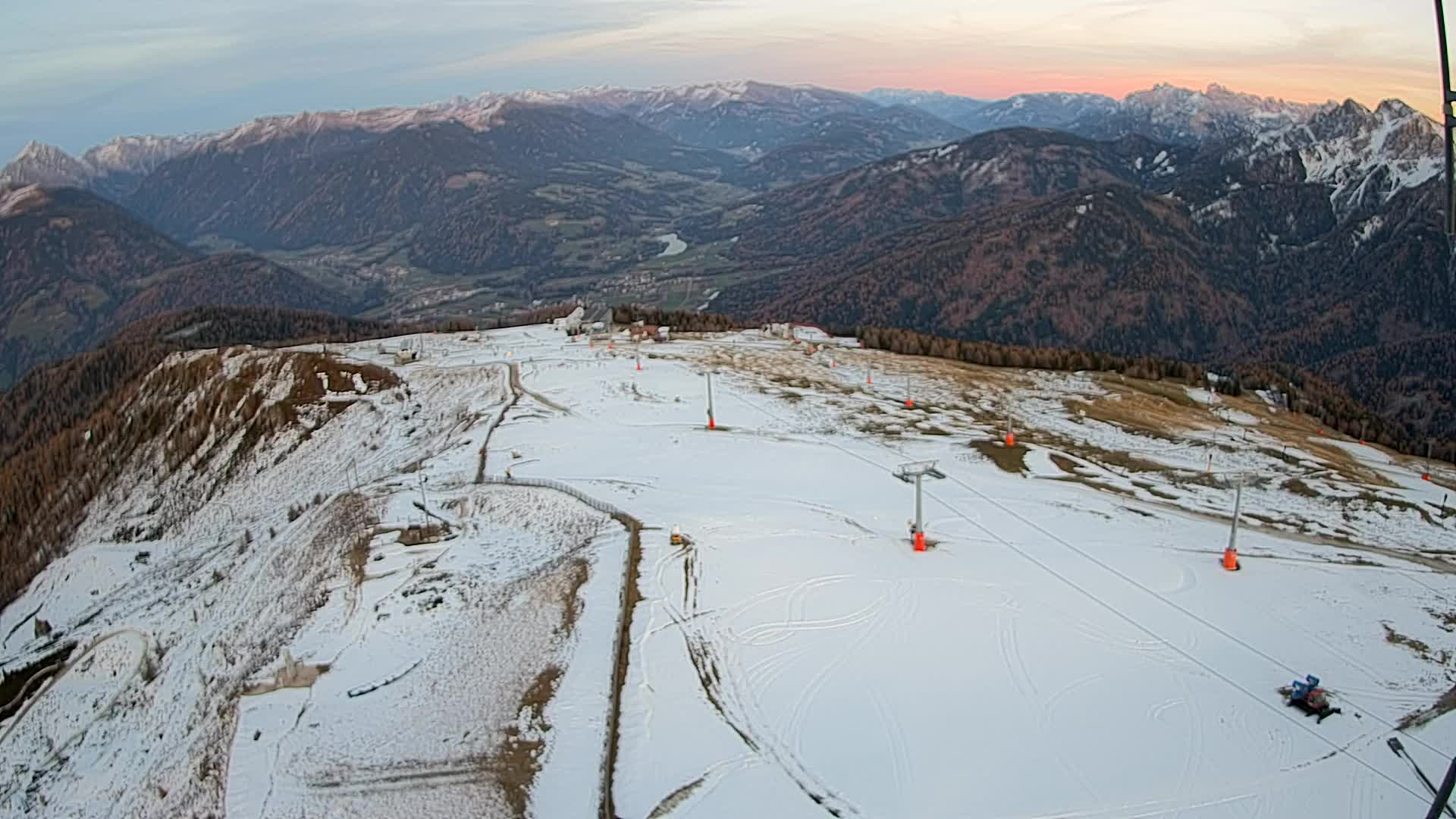 Kronplatz peak | view to Valdaora – Olang
