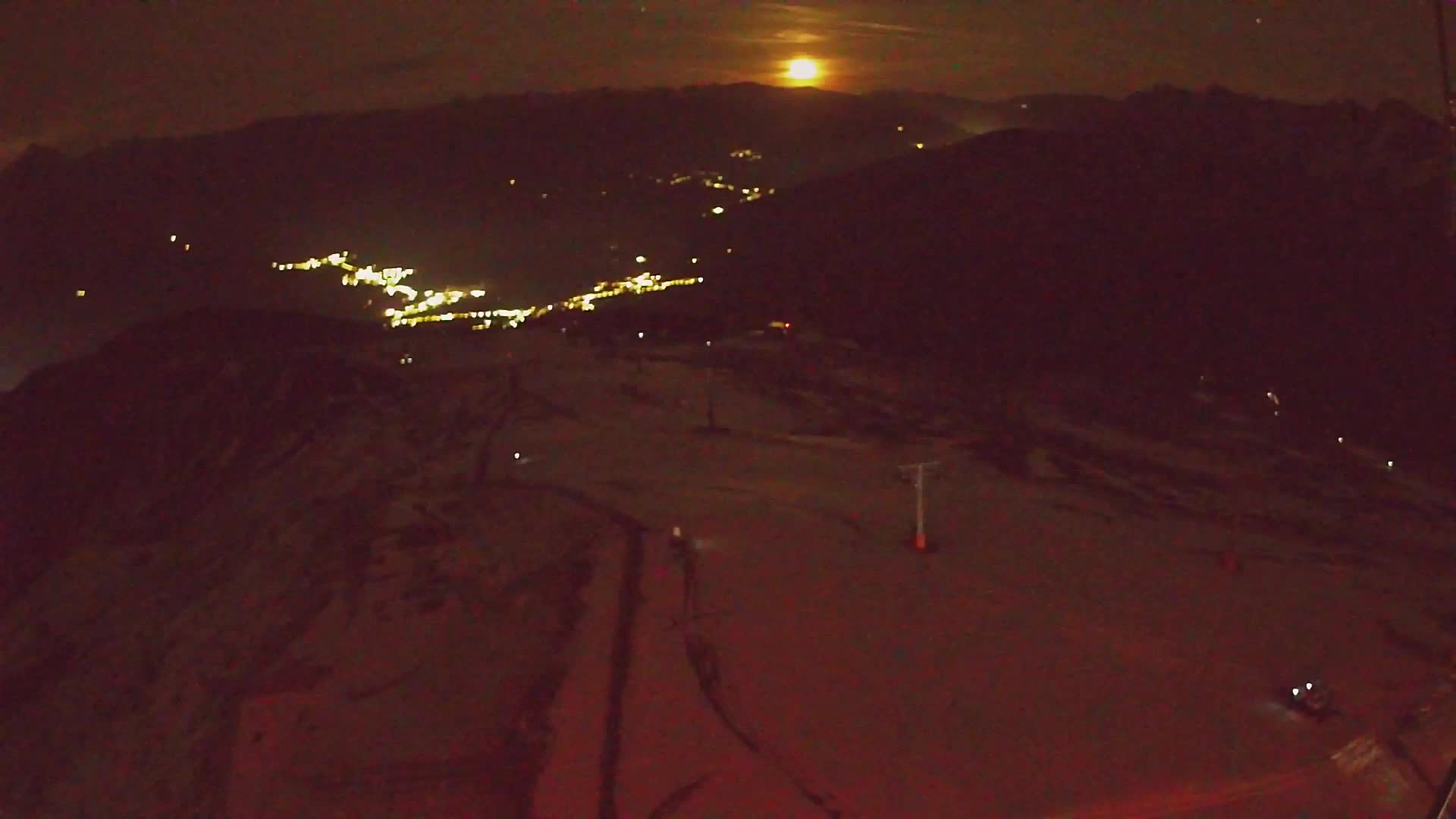 Kronplatz peak | view to Valdaora – Olang