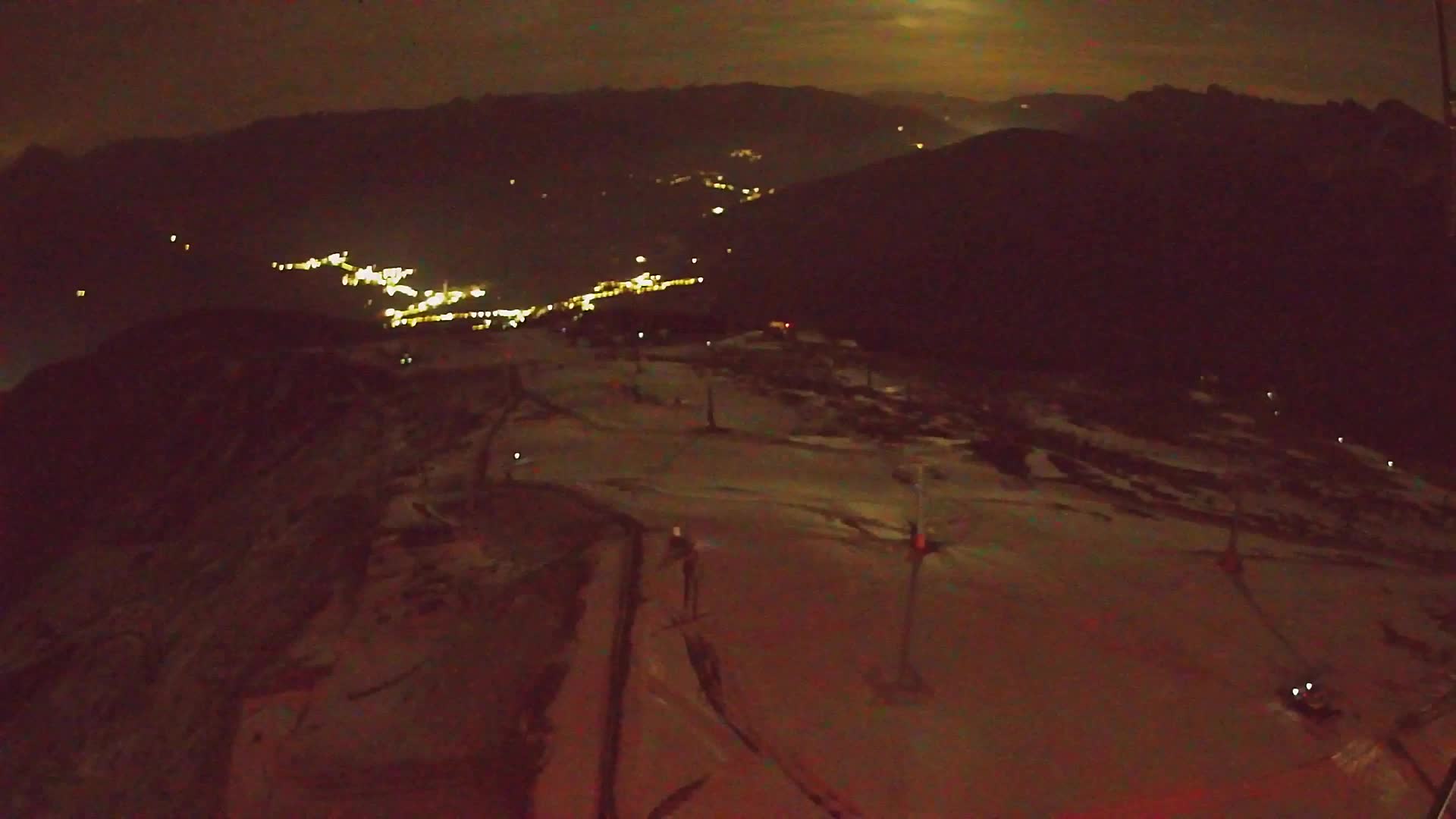 Kronplatz peak | view to Valdaora – Olang