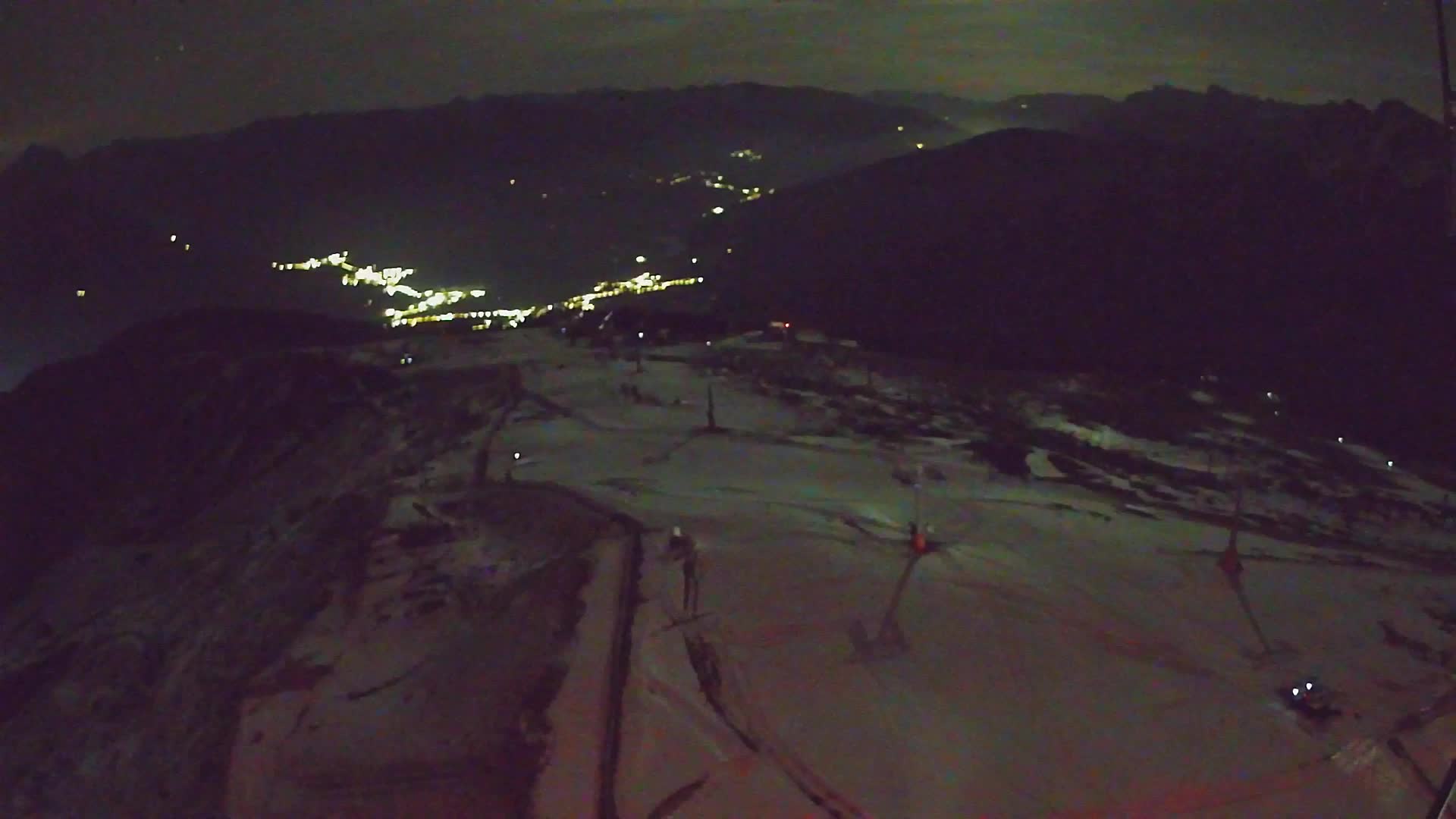 Kronplatz peak | view to Valdaora – Olang