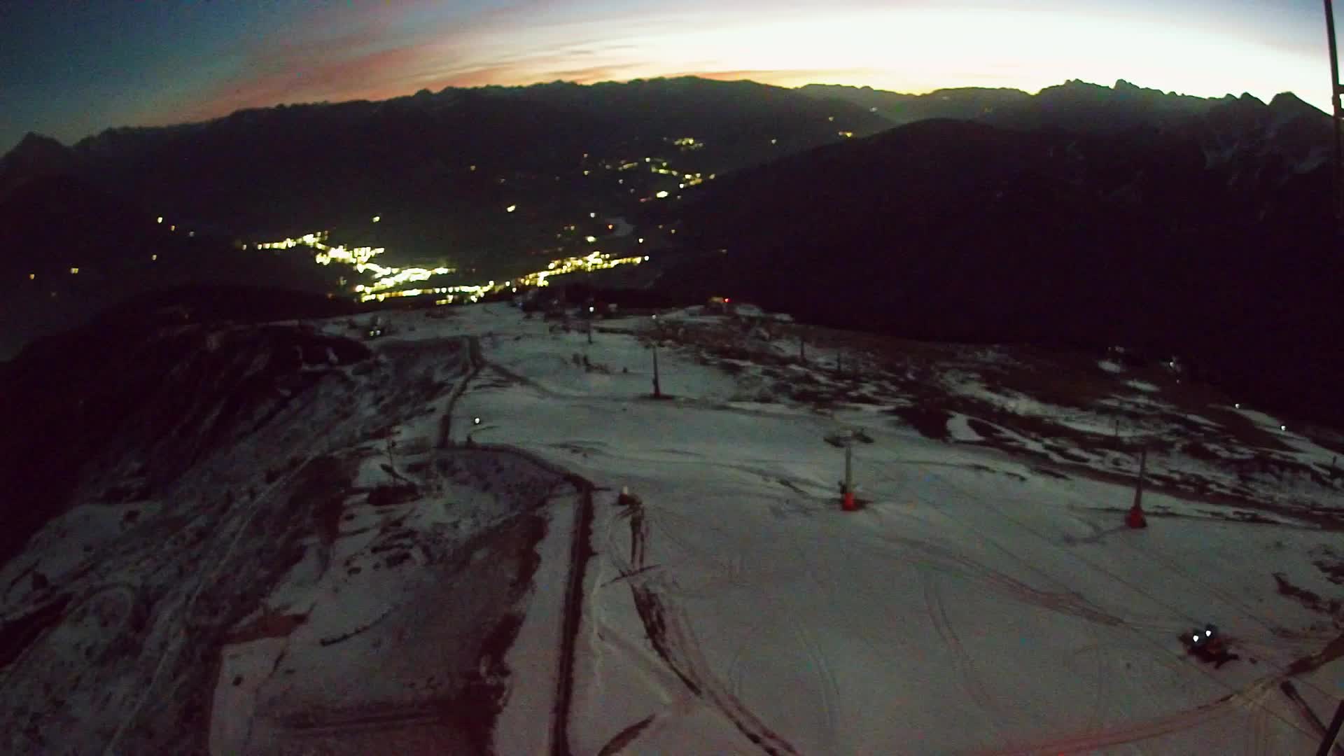 Kronplatz peak | view to Valdaora – Olang