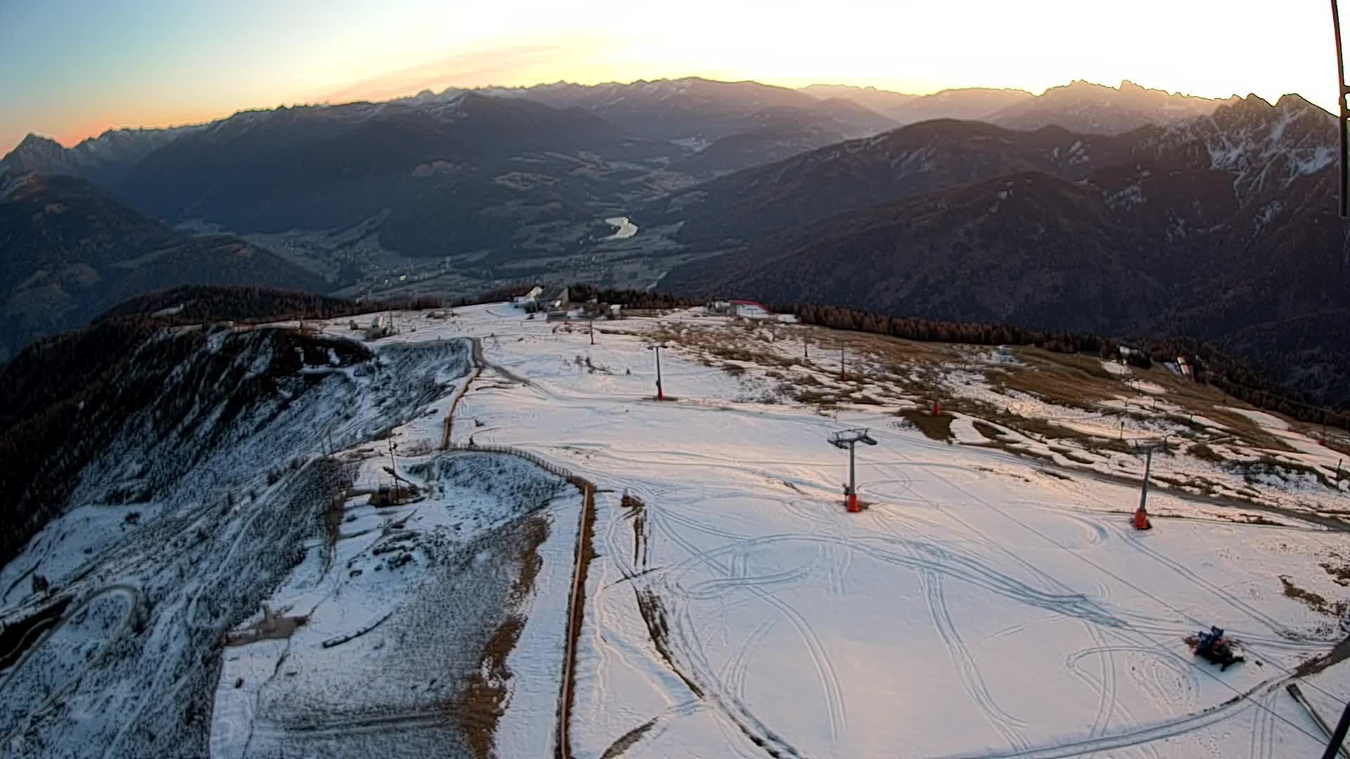 Kronplatz peak | view to Valdaora – Olang