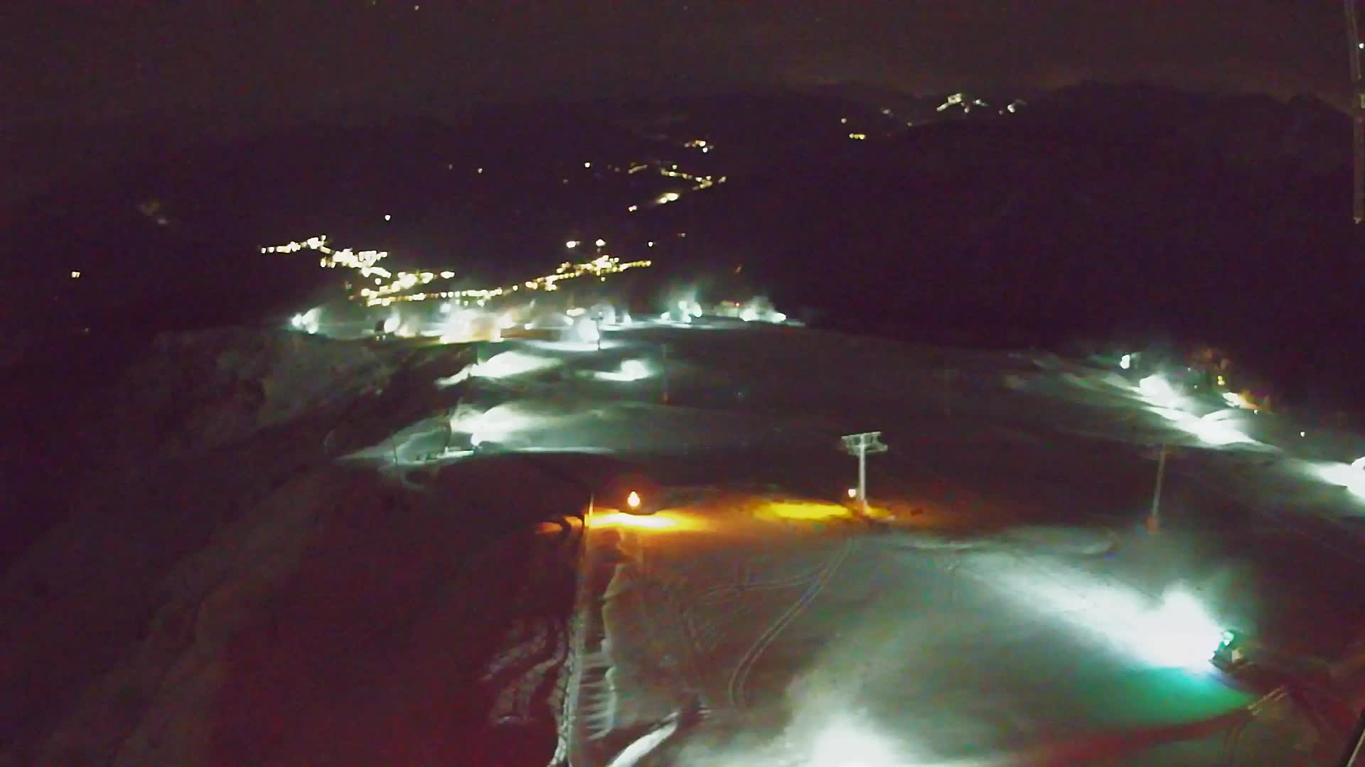 Kronplatz peak | view to Valdaora – Olang