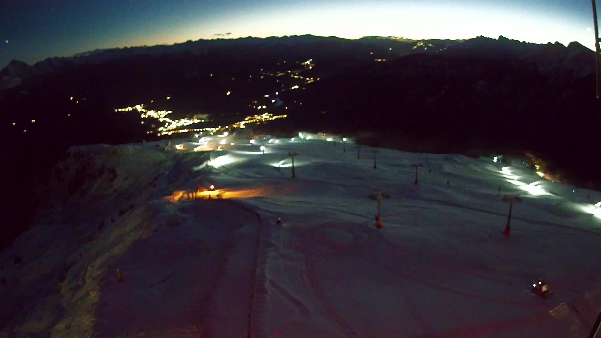 Kronplatz peak | view to Valdaora – Olang