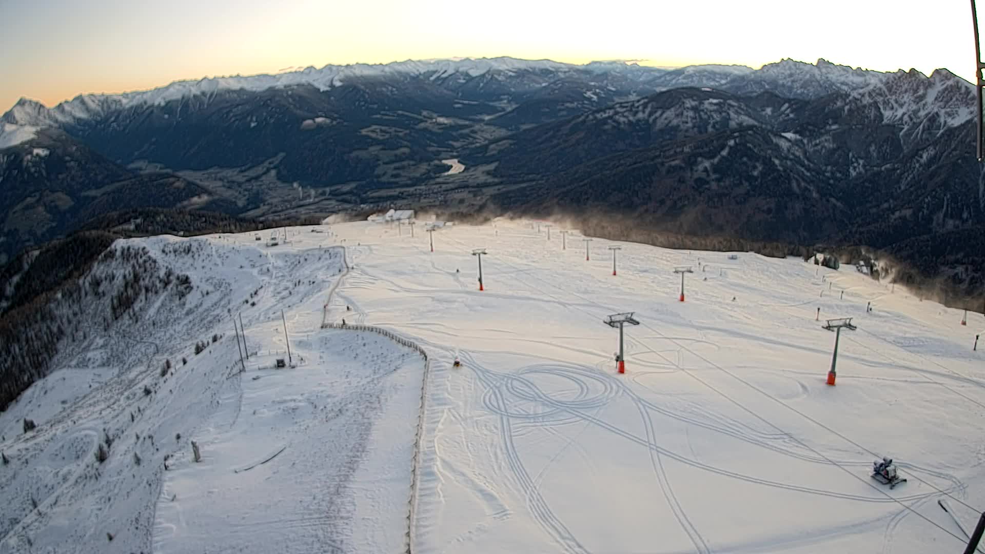 Kronplatz peak | view to Valdaora – Olang