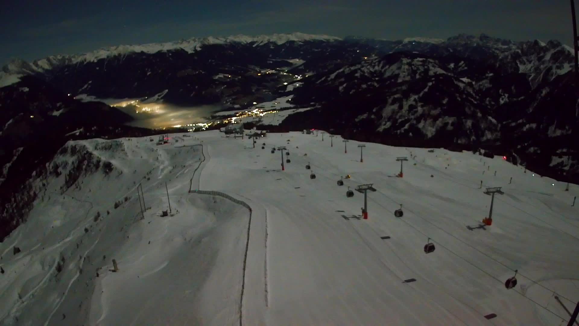 Kronplatz peak | view to Valdaora – Olang