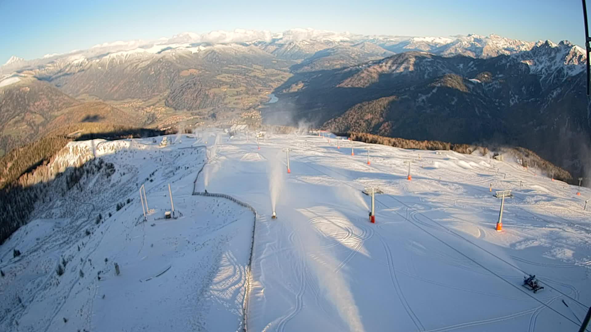 Kronplatz peak | view to Valdaora – Olang