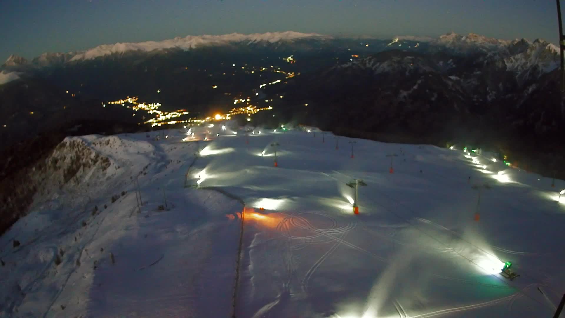 Kronplatz peak | view to Valdaora – Olang