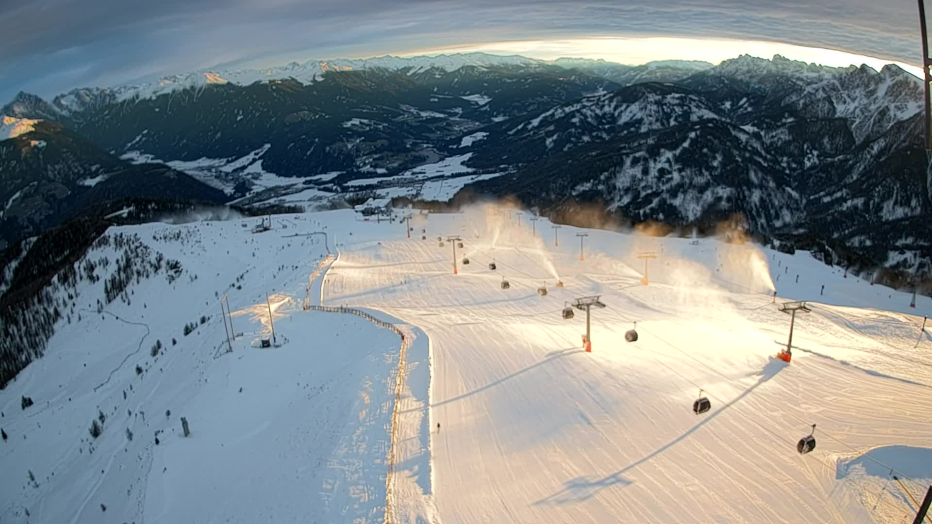 Kronplatz peak | view to Valdaora – Olang