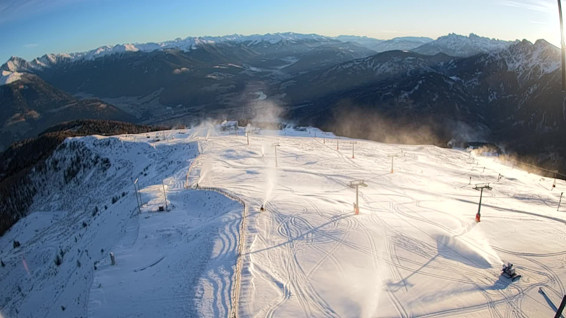Kronplatz peak | view to Valdaora – Olang