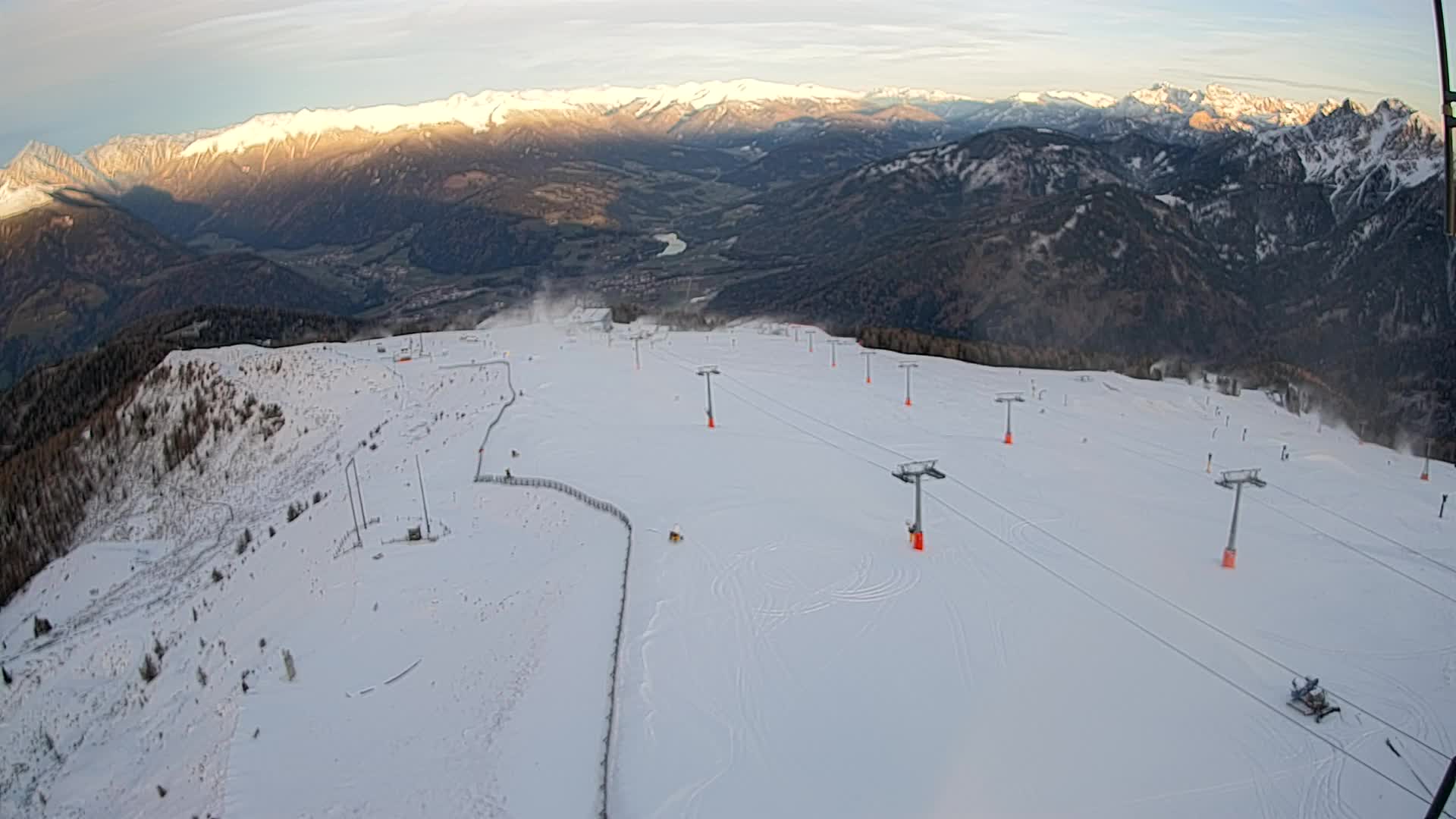 Kronplatz peak | view to Valdaora – Olang