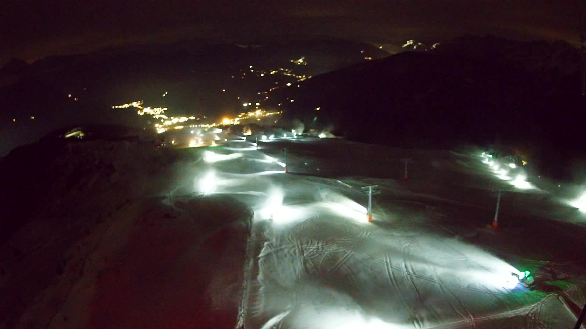 Kronplatz peak | view to Valdaora – Olang