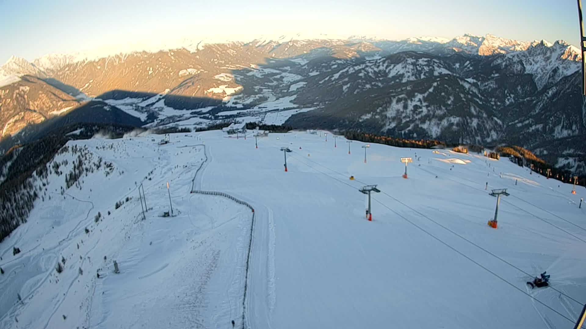 Kronplatz peak | view to Valdaora – Olang