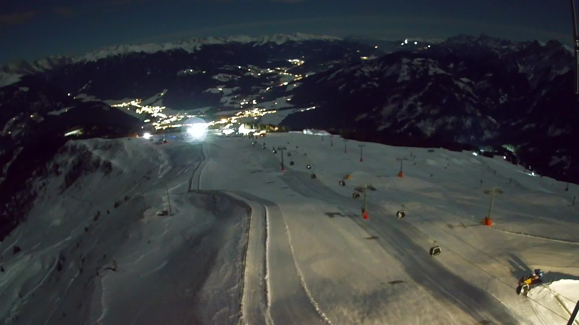 Kronplatz peak | view to Valdaora – Olang