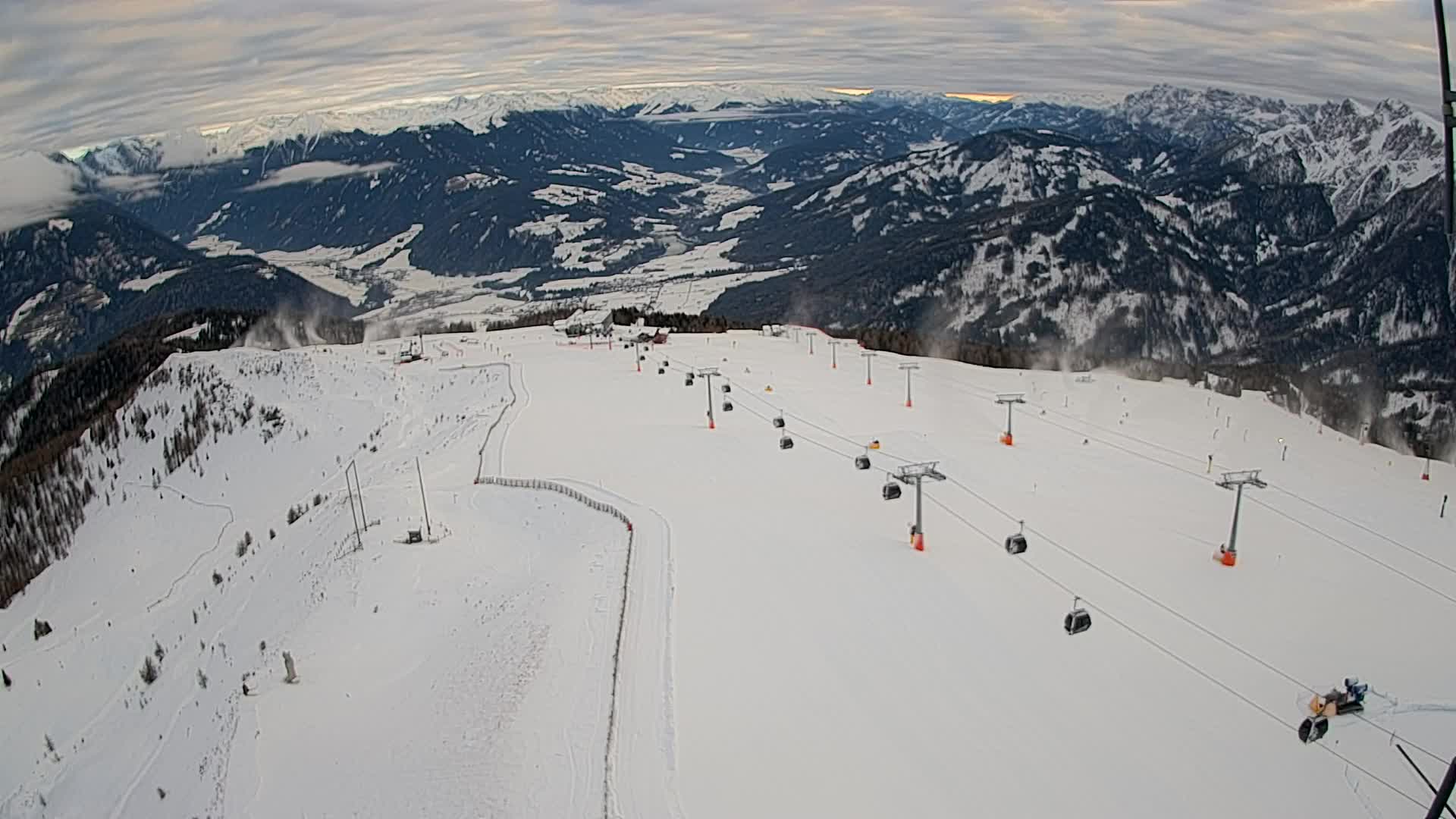 Kronplatz peak | view to Valdaora – Olang