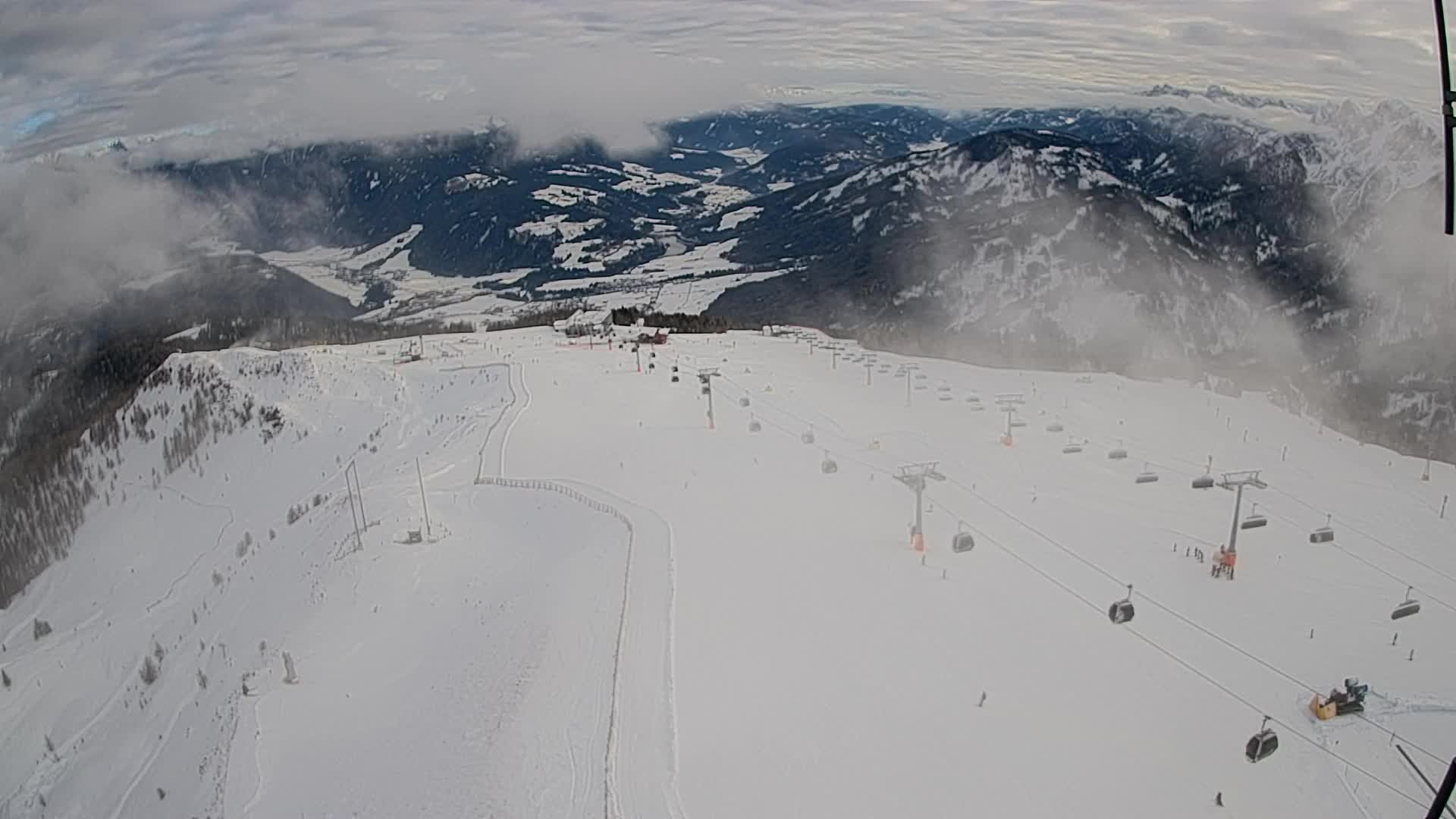 Kronplatz peak | view to Valdaora – Olang