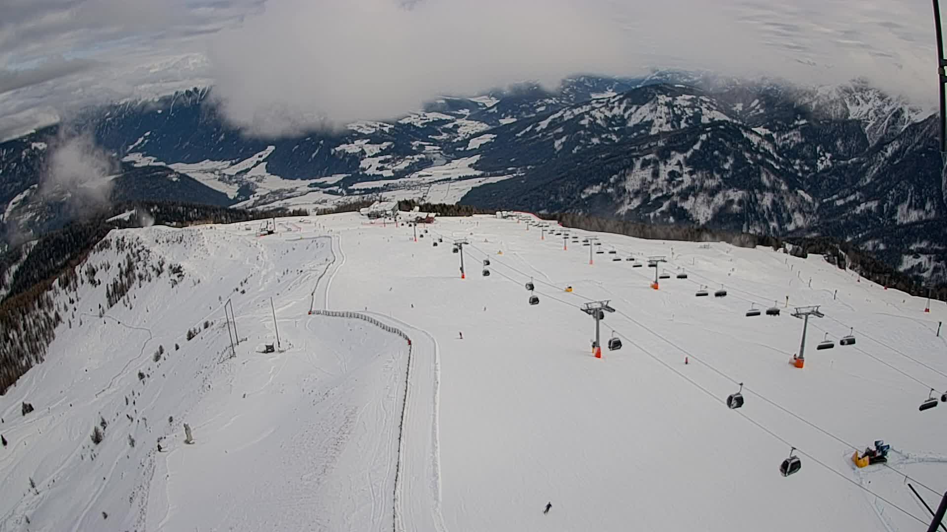 Kronplatz peak | view to Valdaora – Olang