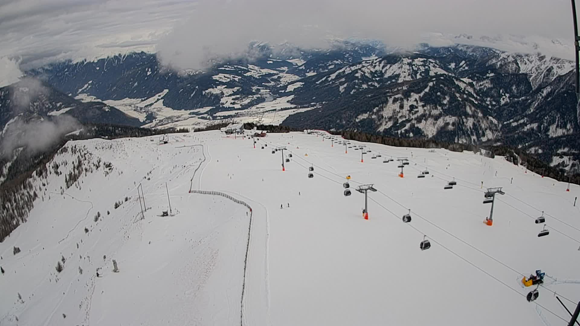 Kronplatz peak | view to Valdaora – Olang