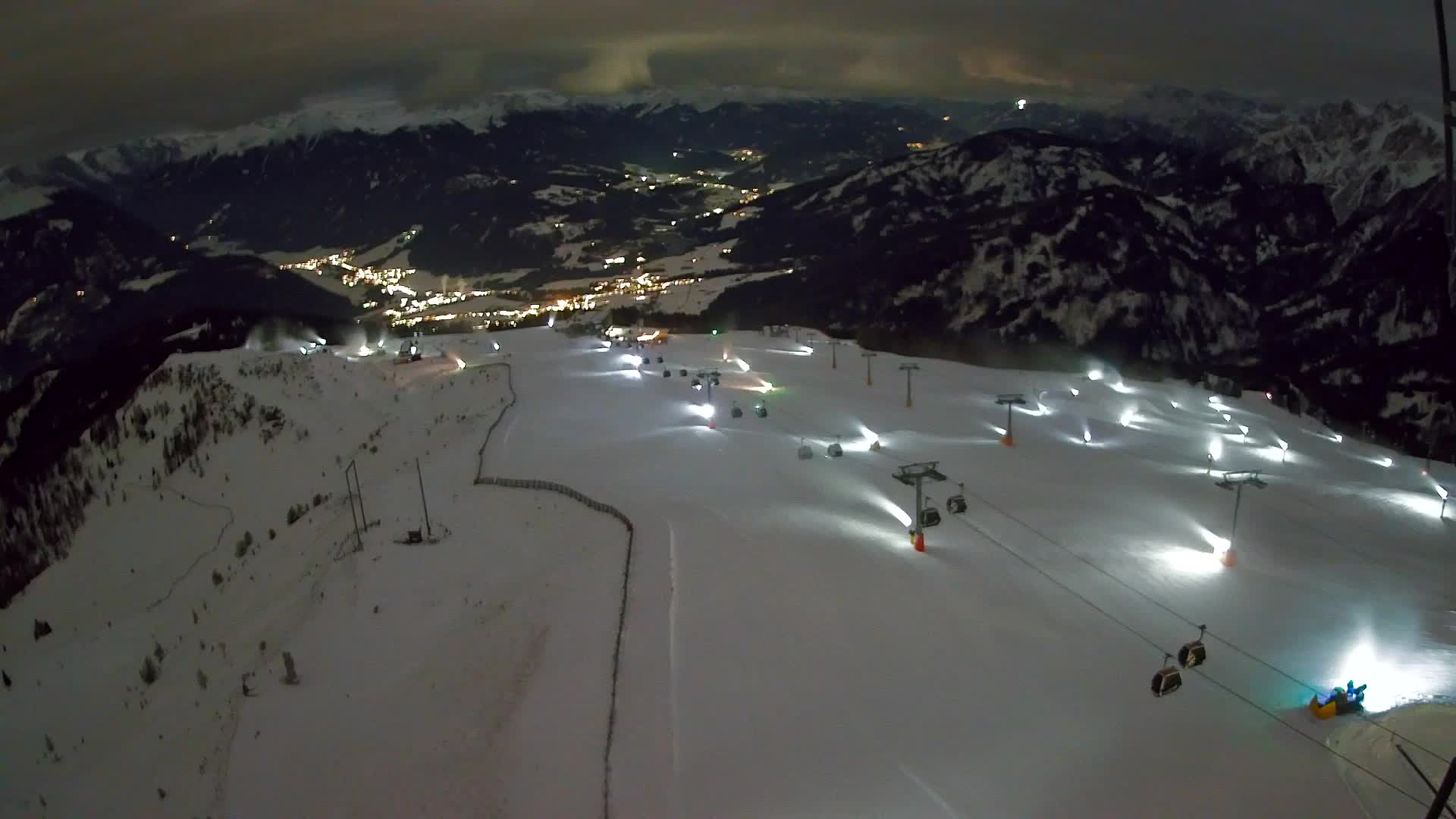 Kronplatz peak | view to Valdaora – Olang