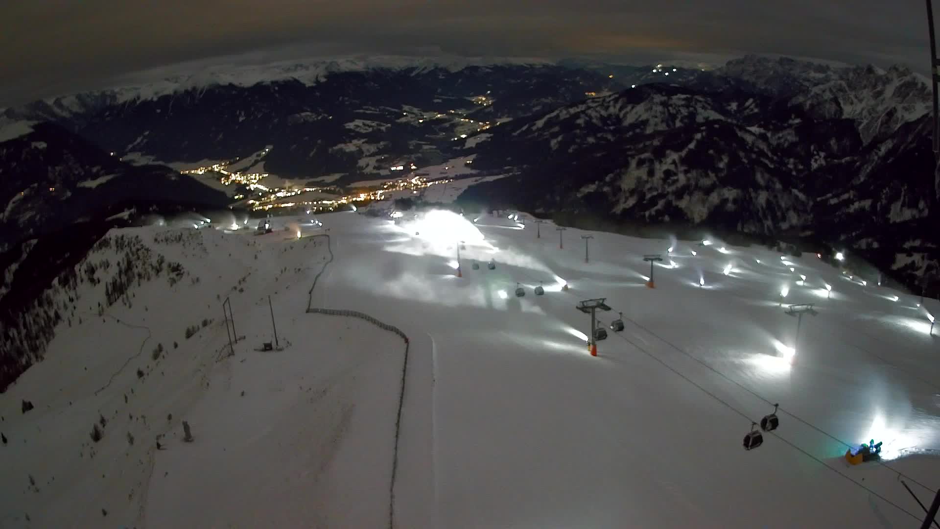 Kronplatz peak | view to Valdaora – Olang
