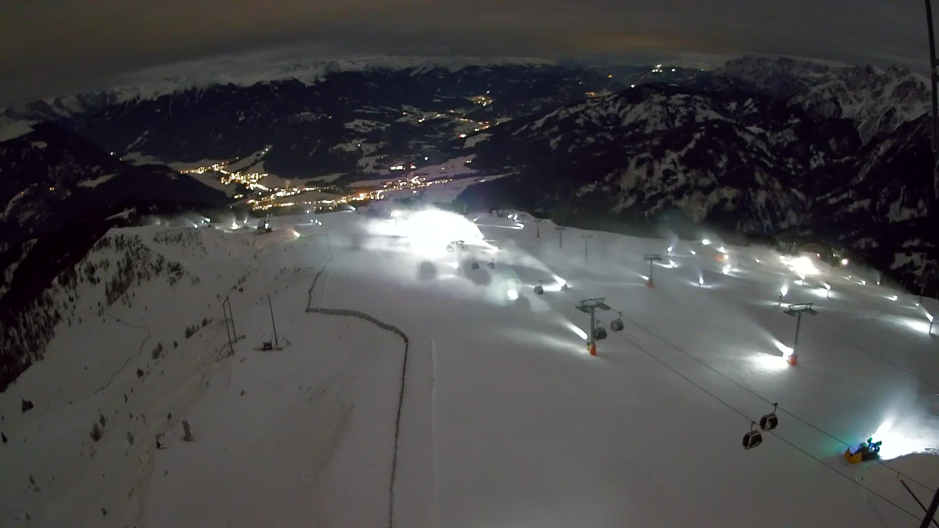 Kronplatz peak | view to Valdaora – Olang