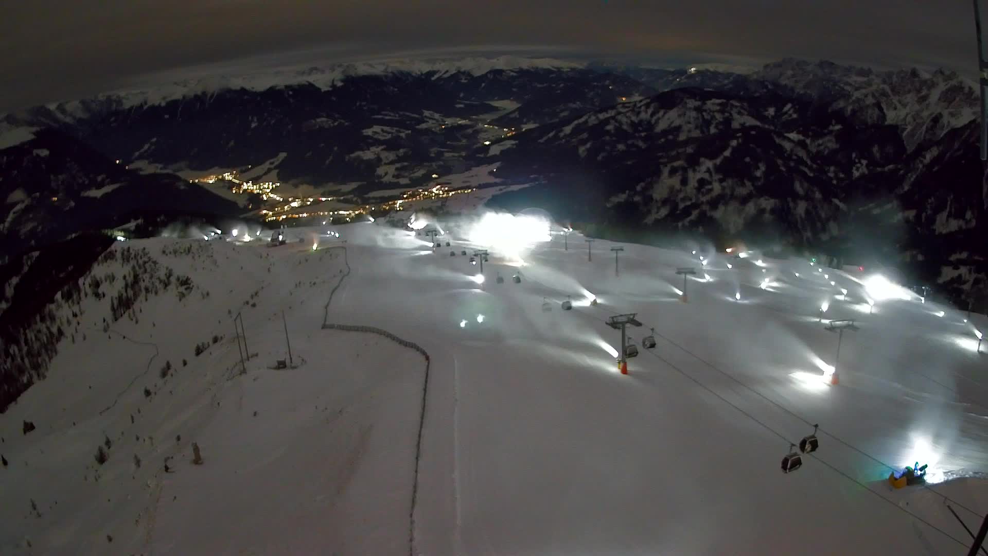 Kronplatz peak | view to Valdaora – Olang