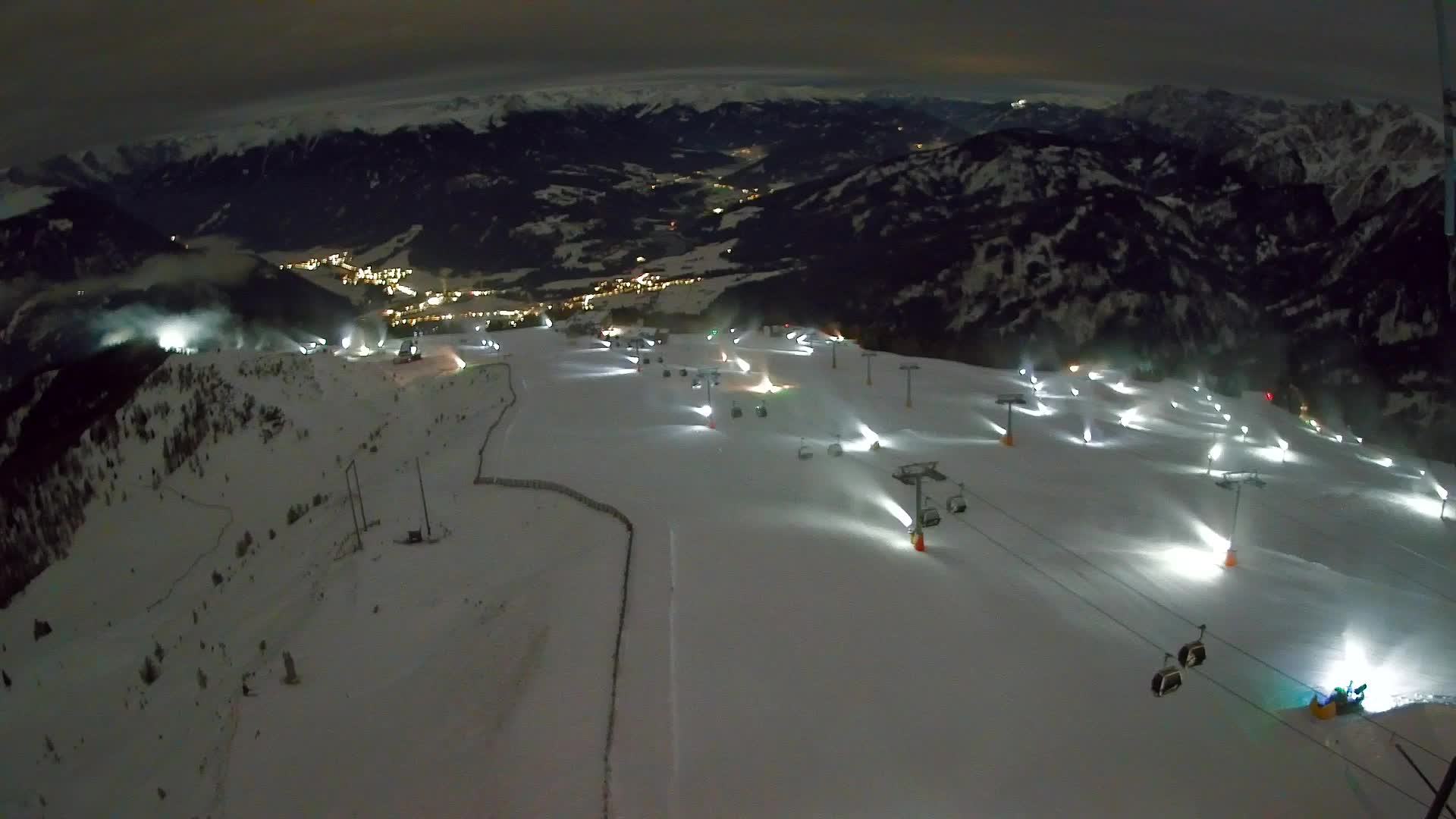 Kronplatz peak | view to Valdaora – Olang