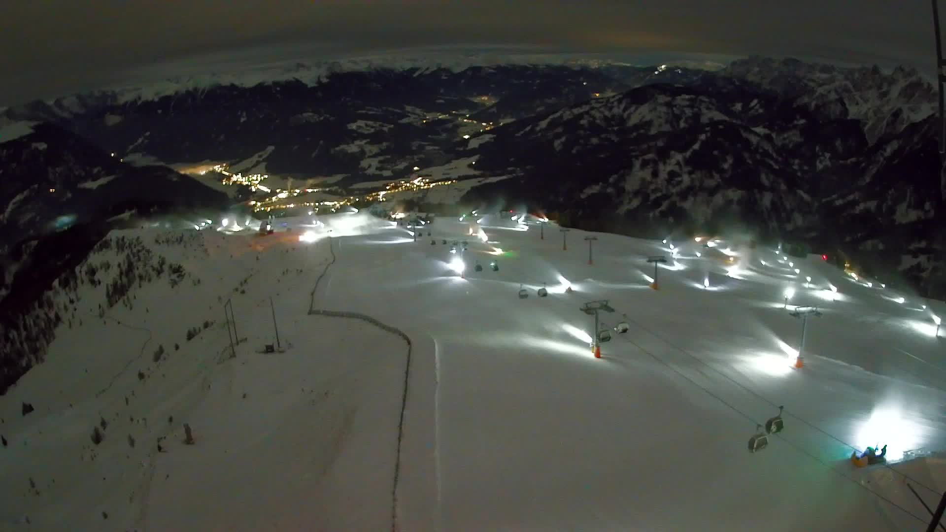 Kronplatz peak | view to Valdaora – Olang