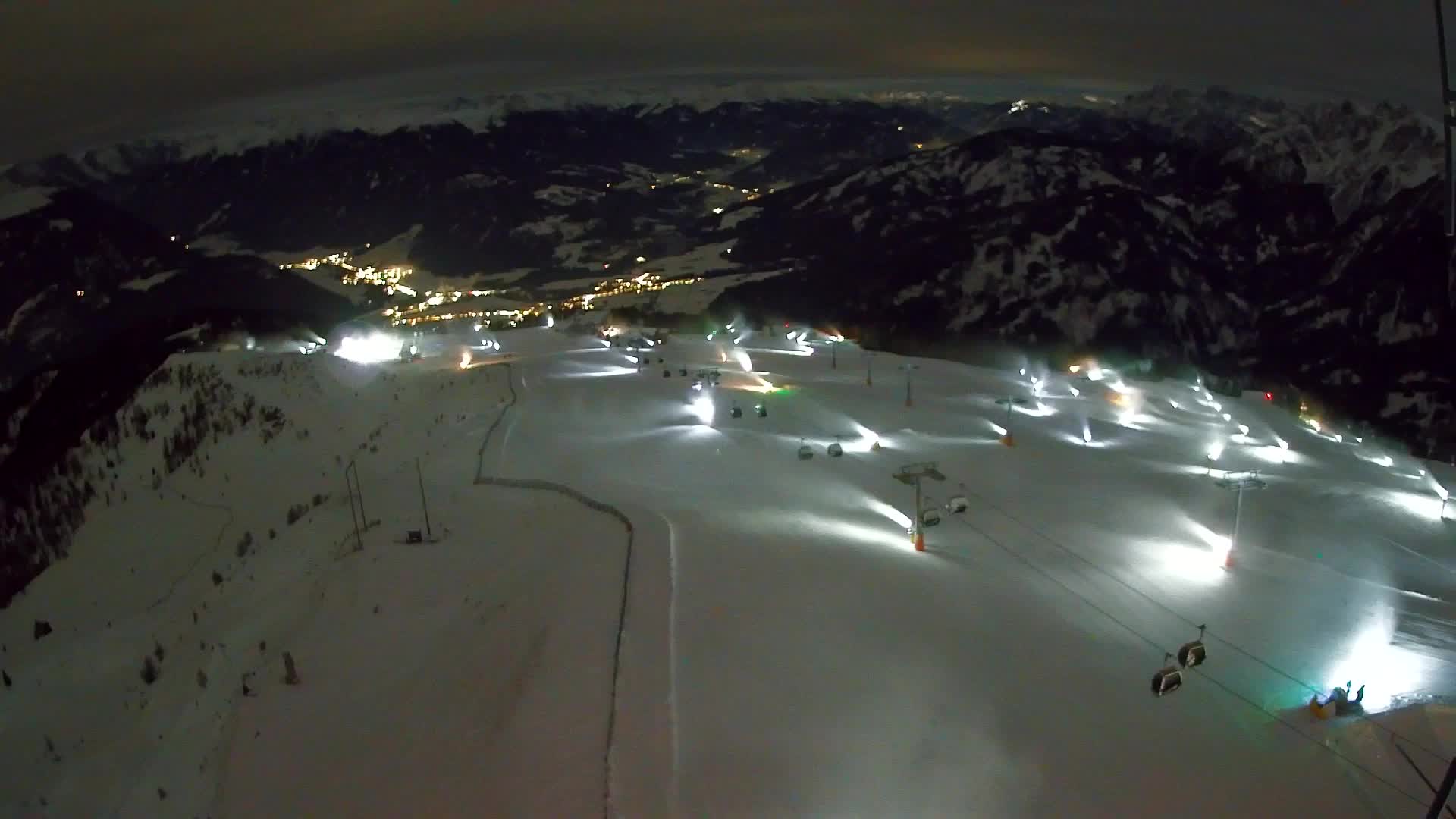 Kronplatz peak | view to Valdaora – Olang