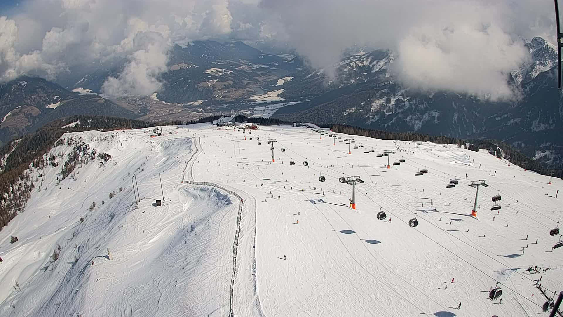 Kronplatz peak | view to Valdaora – Olang