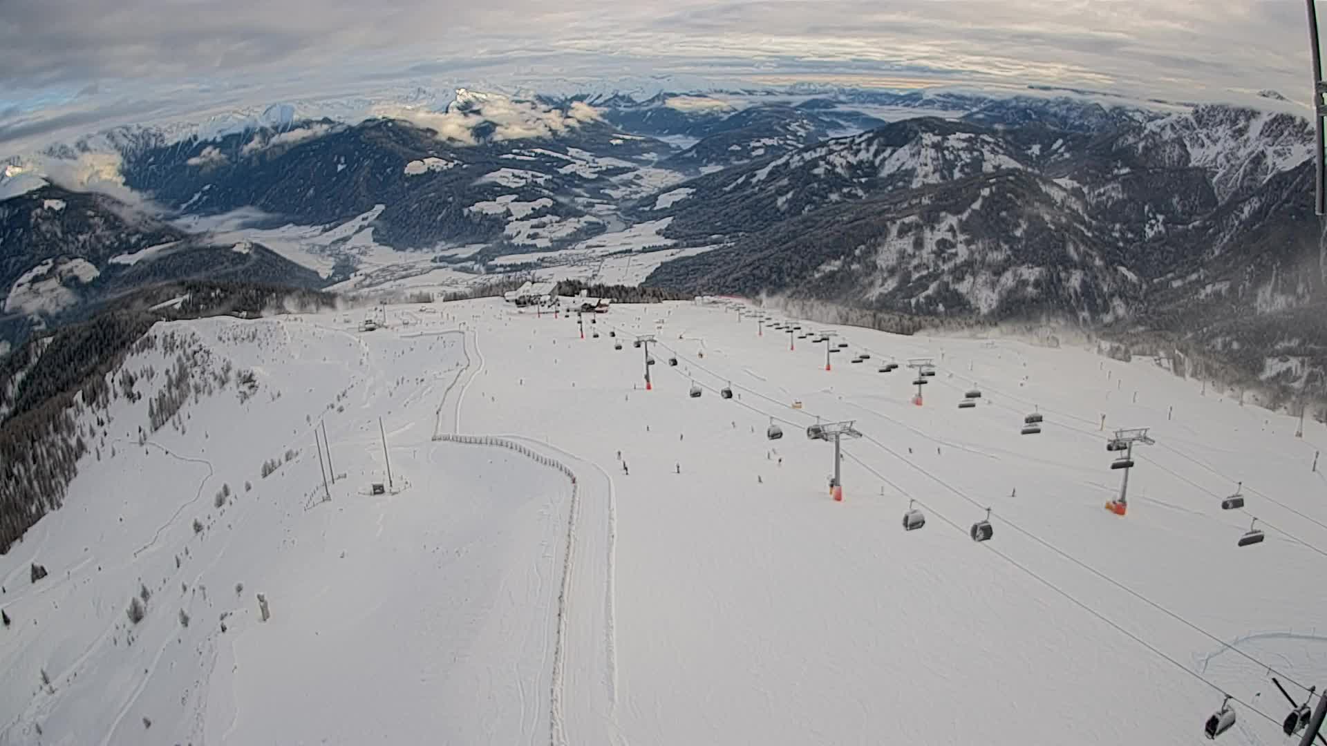 Kronplatz peak | view to Valdaora – Olang