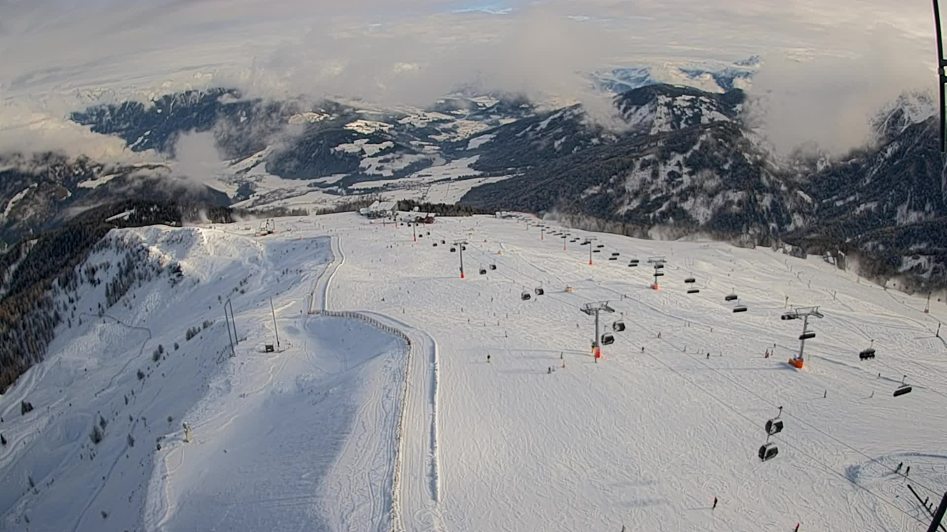 Kronplatz peak | view to Valdaora – Olang