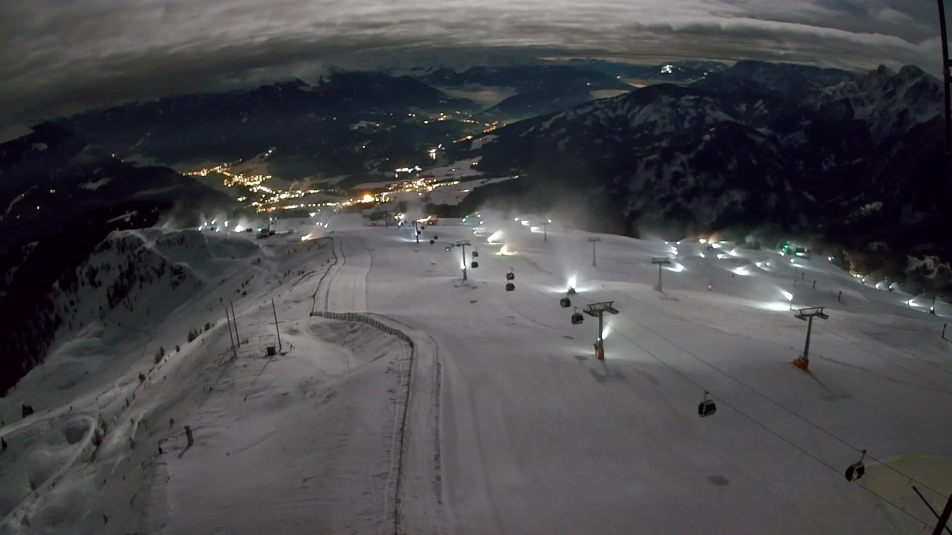 Kronplatz peak | view to Valdaora – Olang