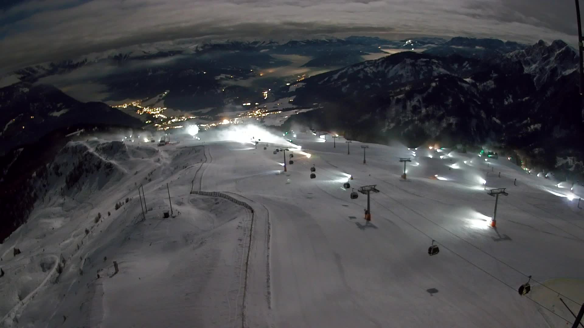 Kronplatz peak | view to Valdaora – Olang