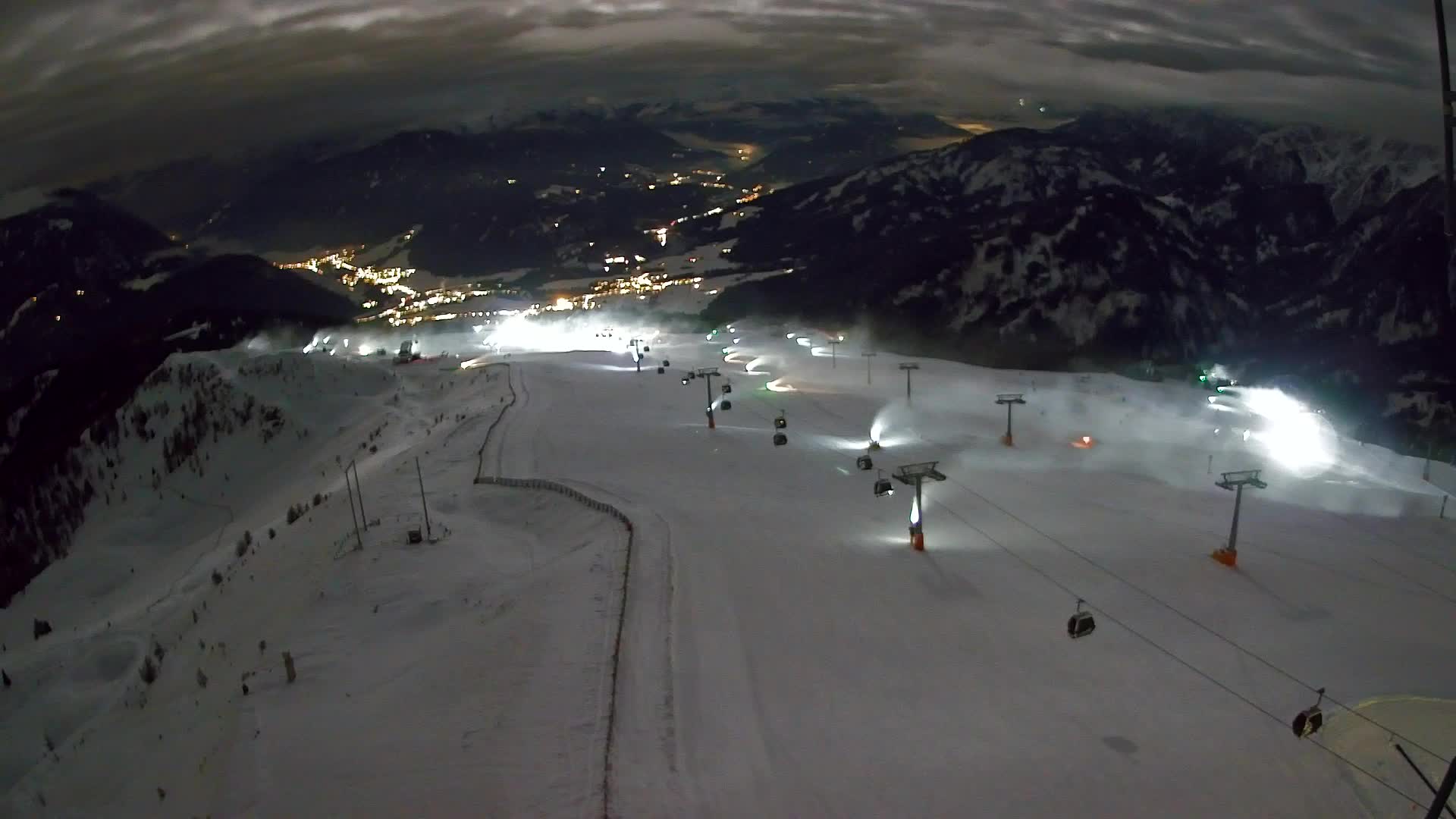 Kronplatz peak | view to Valdaora – Olang