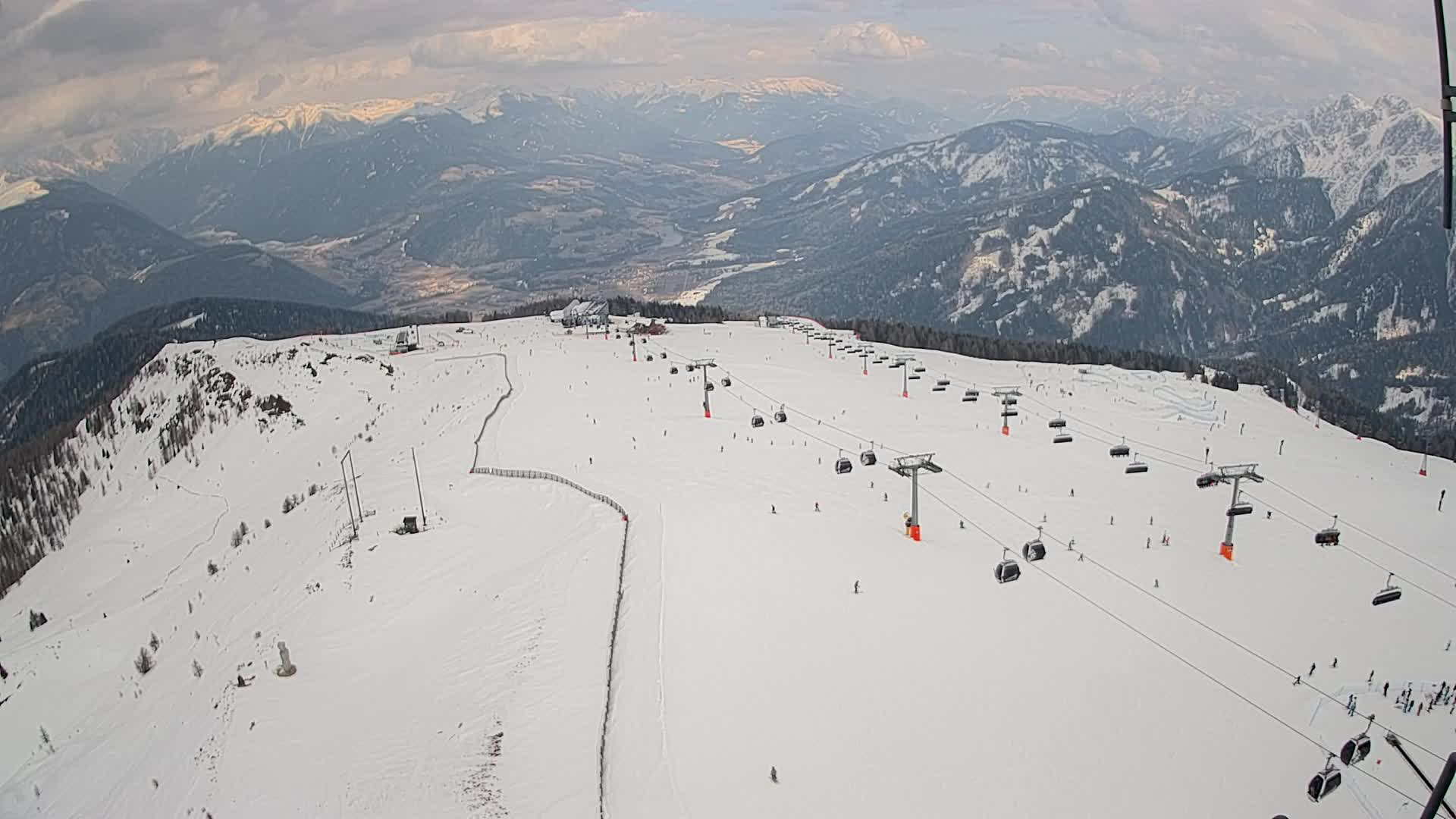 Kronplatz peak | view to Valdaora – Olang