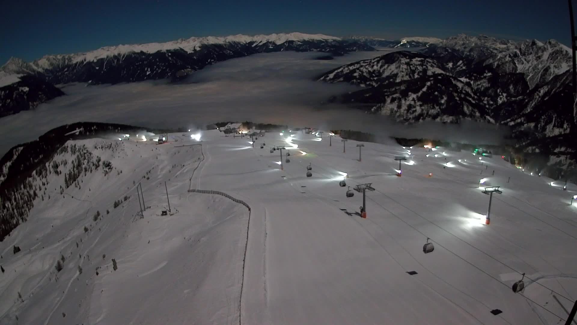 Kronplatz peak | view to Valdaora – Olang