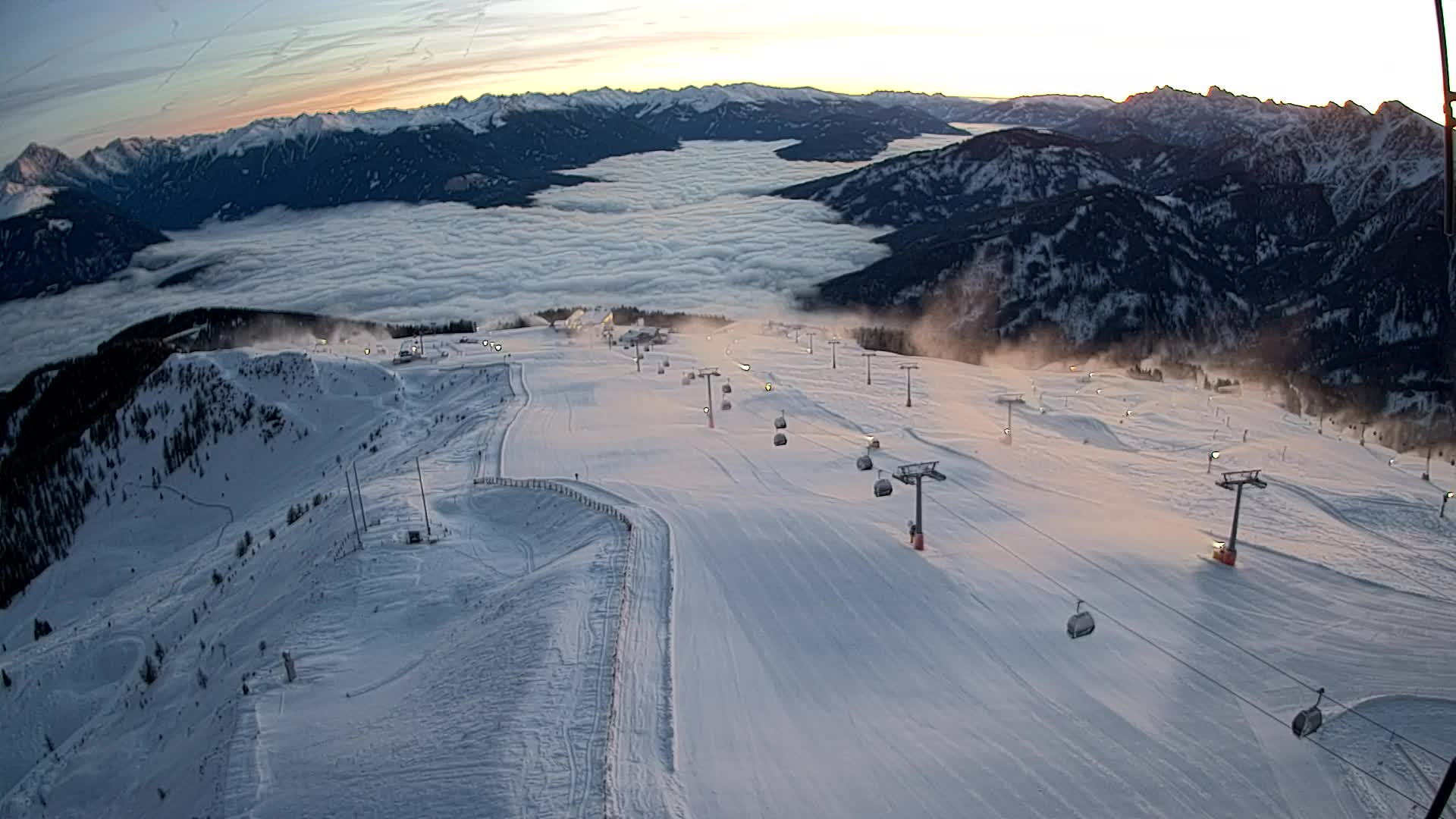 Kronplatz peak | view to Valdaora – Olang